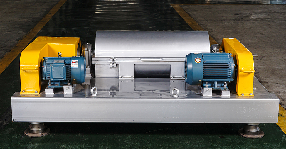 LW-250型臥螺離心（xīn）機