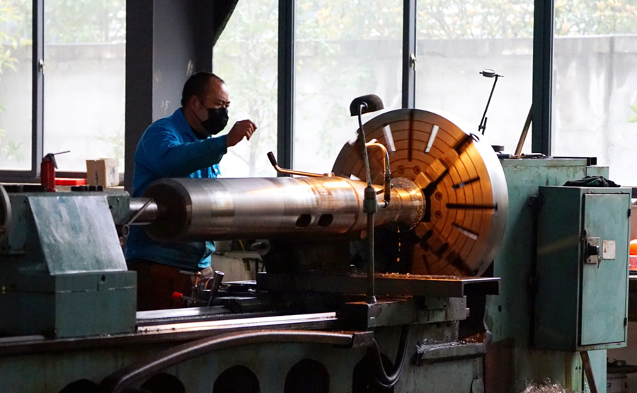 帶式汙泥(ní)脫水機的機型特點、技術參數(圖1) undefined